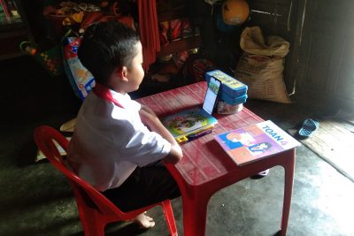Lớp học online miễn phí giữa buôn làng