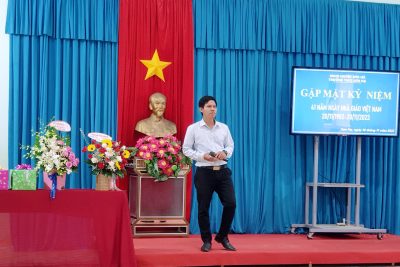 GẶP MẶT KỈ NIỆM 41 NĂM NGÀY  NHÀ GIÁO VIỆT NAM 20-11