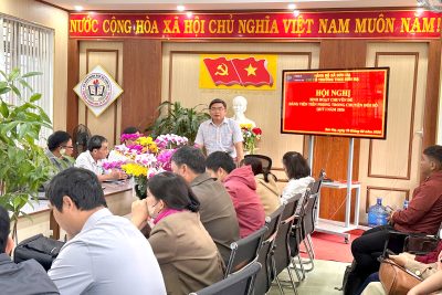 SINH HOẠT CHUYÊN ĐỀ: “ĐẢNG VIÊN TIÊN PHONG TRONG CHUYỂN ĐỔI SỐ” QUÝ I NĂM 2026
